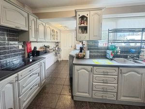 Photo 8- click for photo gallery